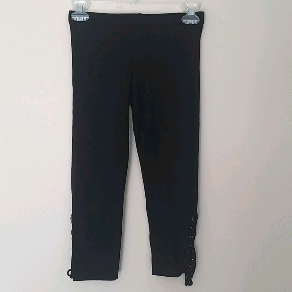 SO NIKKI Cropped Leggings, size L/14